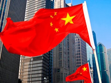 Через пандемію коронавірусу більше сотні українців досі не можуть повернутися з Китаю. ВІДЕО