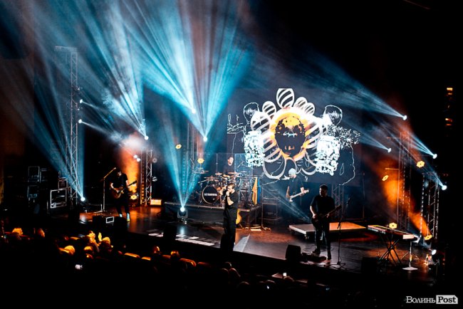 Чуттєва лірика та вибуховий рок: у Луцьку  «відгриміли» два незабутніх концерти гурту «БЕZ ОБМЕЖЕНЬ»
