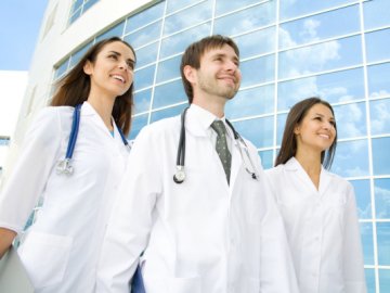 Студенти-медики звільнені від обов'язкового відпрацювання
