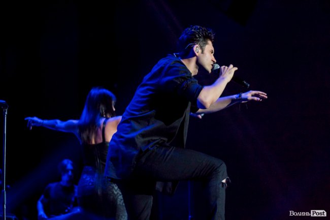 Шквал емоцій та запальна музика: як у Луцьку виступав Dan Balan. ФОТО