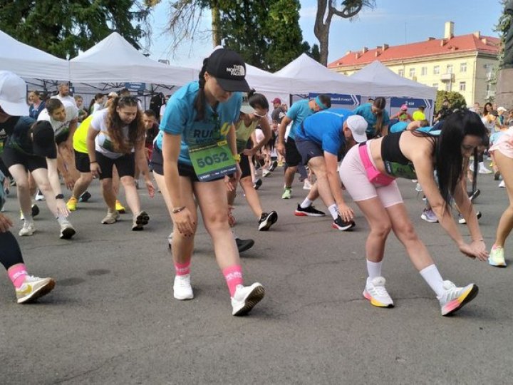 В пам’ять про загиблих захисників: 1200 учасників взяли участь в благодійному забігу 