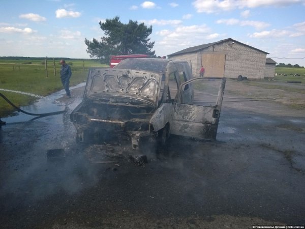 На Волині згоріло авто громадського активіста. ФОТО. ВІДЕО 