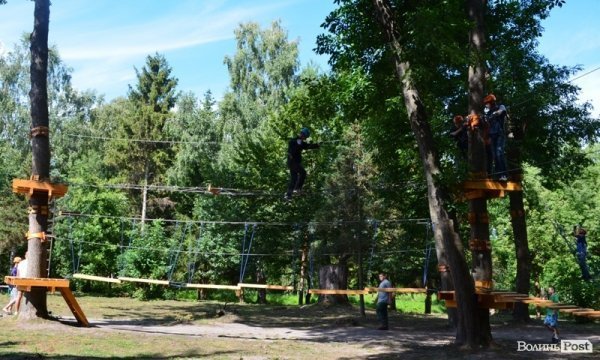 «Проблемних» дітей вчили альтернативному відпочинку. ФОТО 