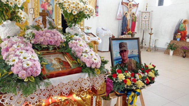 Пішов на війну разом із сином: поховали волинянина Володимира Бориса