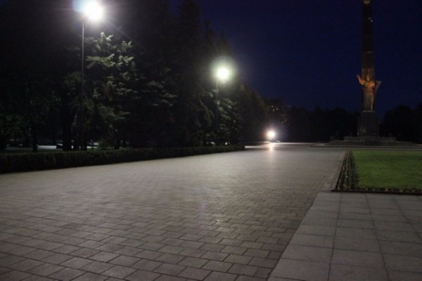 У Луцьку на Меморіалі з'явилось сучасне освітлення. ФОТО