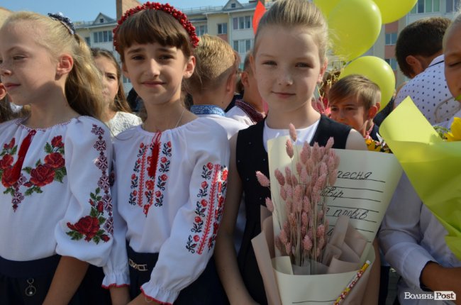 Під гаслом «Вперше»: луцька школа №27 відкрила свої двері. ФОТОРЕПОРТАЖ