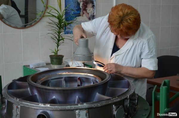 Як у Луцьку ремонтують авіадвигуни. ФОТО