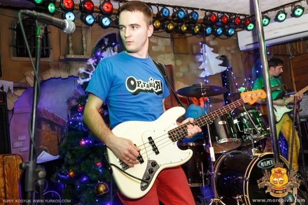 У Луцьк привезли позитивний рок. ФОТО