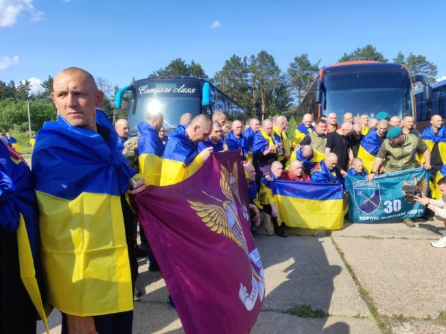 Україна з російського полону звільнила поранених і хворих бійців