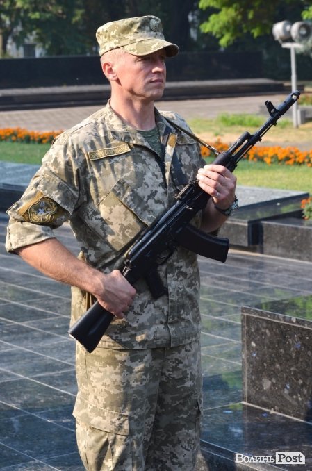 У Луцьку вшанували героїв Другої світової. ФОТО