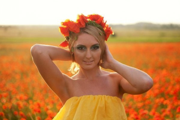 Маки 15.06.2013 с. Зоряне Луцький район. Автор Юрій Наумович