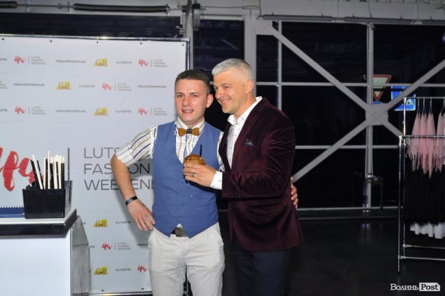 Свято краси і моди: як мийку в Луцьку перетворили на модний подіум