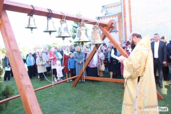На Волині освятили триповерхову дзвіницю. ФОТО.ВІДЕО