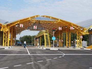 На «Ягодині» затримали чоловіка, якого розшукували за крадіжку авто