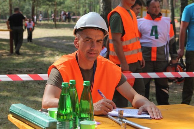 На Волині обрали кращого лісоруба. ФОТО