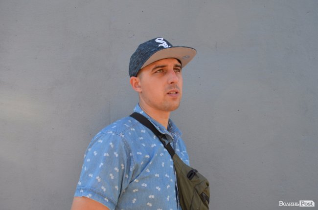 Запорізький митець подарував лучанам «трохи гармонії та релаксу»