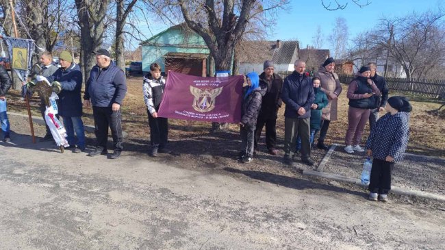 Тепер він триматиме небо у лавах Небесного Війська: на Волині попрощалися з Богданом Тюхтеєм