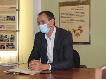 Головний освітянин Луцька назвав причину вкрай низьких результатів ЗНО-2021