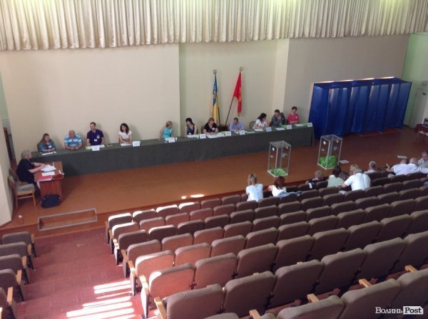 У  «політесі» Луцька тривають вибори на посаду ректора вишу. ФОТО