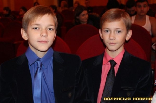 У Луцьку відбувся конкурс близнюків