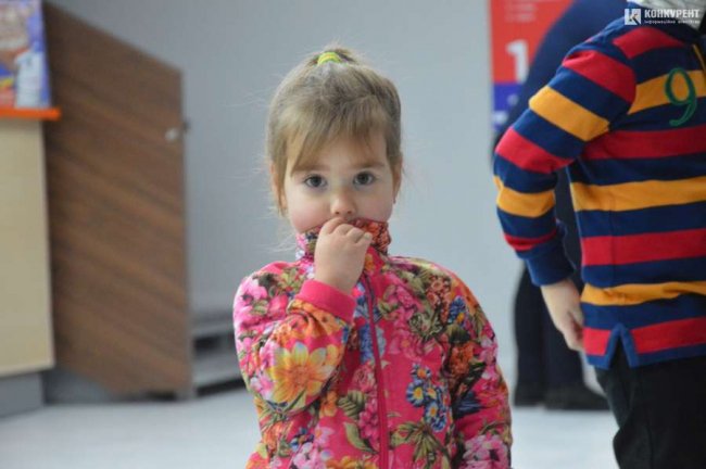 У луцькому «Промені» для дітей влаштували свято Миколая. ФОТО