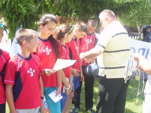 У Володимирі-Волинському спортивний фестиваль зібрав більше тисячі дітей. ФОТО 