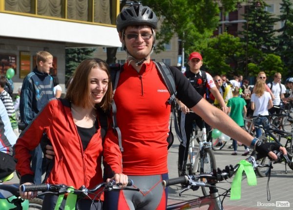 Велодень у Луцьку зібрав більше тисячі людей. ФОТО 