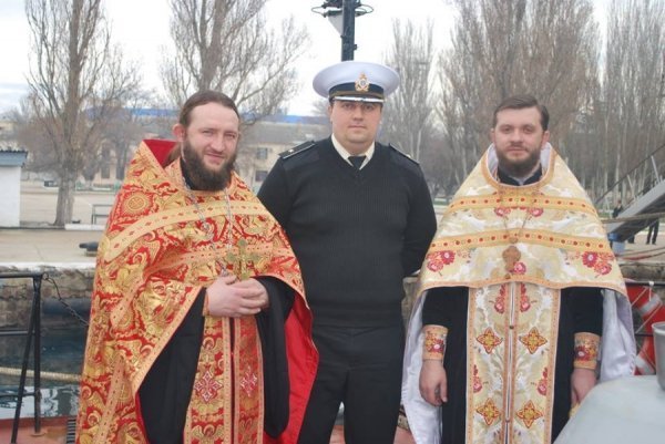 Священики з Волині на борту корвету «Луцьк». ФОТО