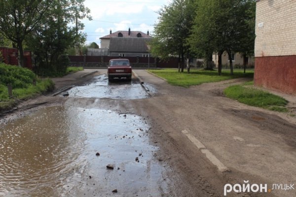 «Хто живе на ДПЗ, тому у житті везе». ФОТО