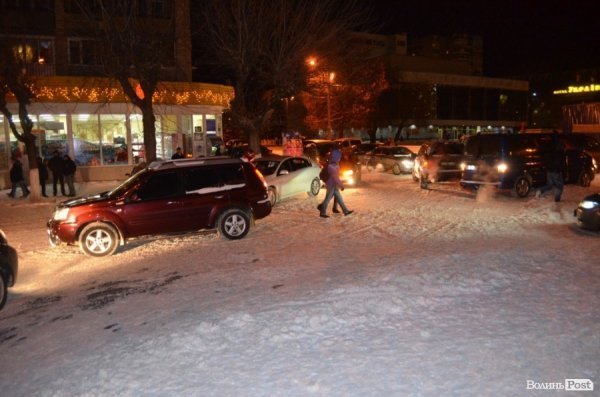 У Луцьку відбувся автопробіг. ФОТО