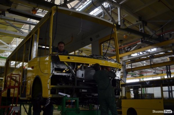 На Волині - 5 нових шкільних автобусів