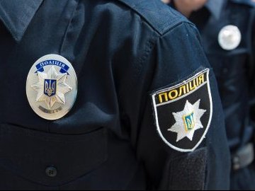 На Київщині атовець влаштував стрілянину на зупинці