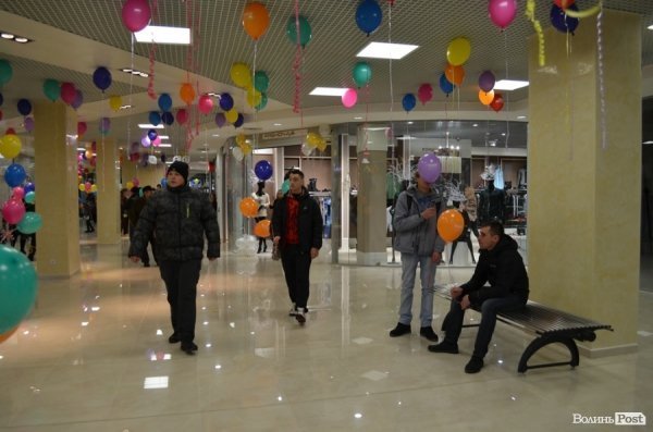 Відкрили луцький ЦУМ. ФОТО 