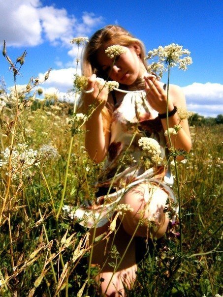 Початок літа .Луцьк.Біля Стиря по вул.Ковельська Червень 2013 Автор Дарина Клец