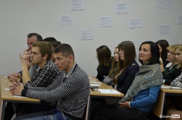 Положинський у Луцьку закликав молодь прийти на вибори. ФОТО