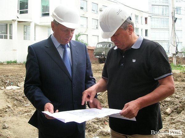 Багатоповерхівку на Київському майдані здадуть у вересні. ФОТО