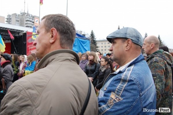 У Луцьку – святкове віче. ФОТО