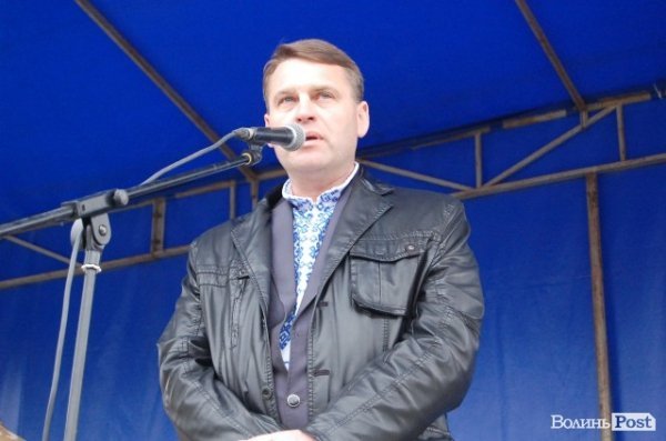 У Луцьку – святкове віче. ФОТО