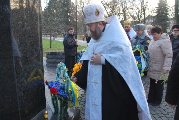 У Луцьку вшанували ліквідаторів аварії на ЧАЕС. ФОТО