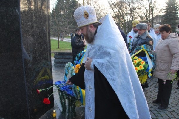 У Луцьку вшанували ліквідаторів аварії на ЧАЕС. ФОТО