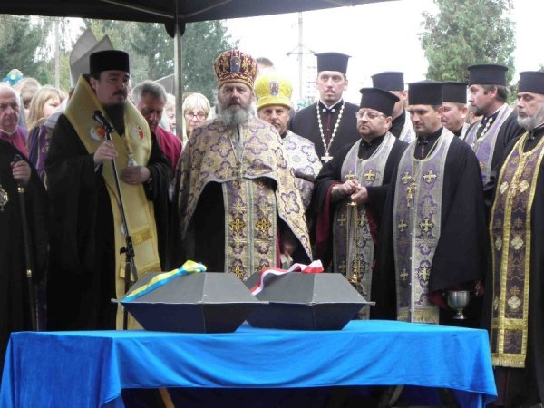 На Волині перепоховали останки жертв масових репресій. ФОТО