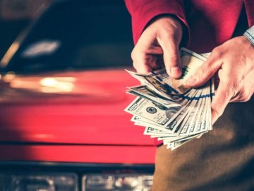 У Луцьку судили чоловіка, який вкрав і продав Audi