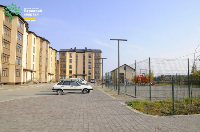 У ЖК «Парковий квартал» розпочали перекриття другого будинку. ФОТО*