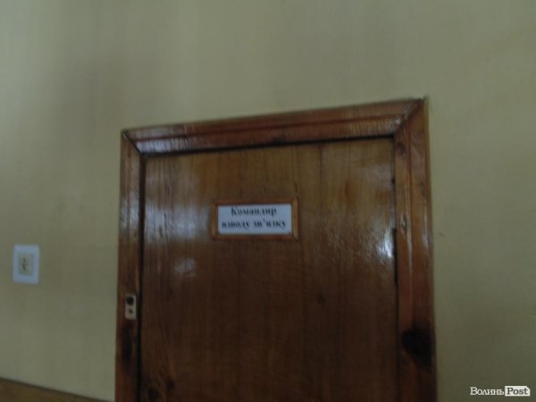 Волинським посадовцям показали солдатське життя. ФОТО