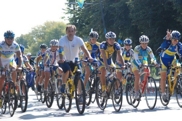 Велопробіг до Дня Незалежності в Луцьку. ФОТО