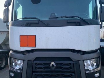 Викрадену у Франції вантажівку виявили в пункті пропуску «Ягодин»
