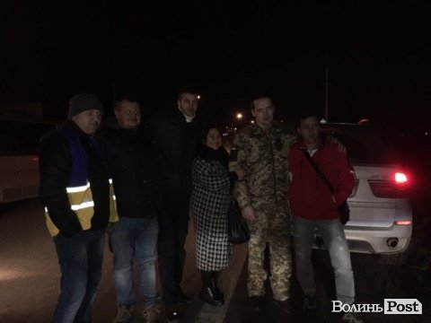 Нарешті вдома! У Луцьку зустріли звільнених з полону. ФОТО