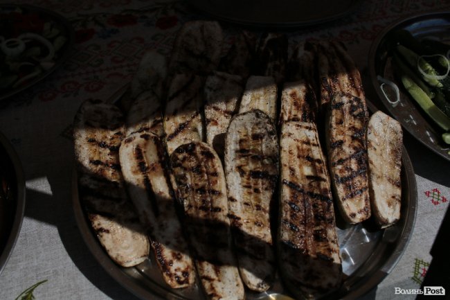 Від і до: чим і за скільки поласувати на «Бандерштаті». ФОТО