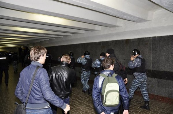 Як Кличко, Тягнибок і Яценюк мітингували на Євромайдані. ФОТО