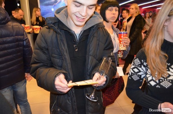 «Попелюшка»: у Луцьку показали старі казки в новому форматі. ФОТО